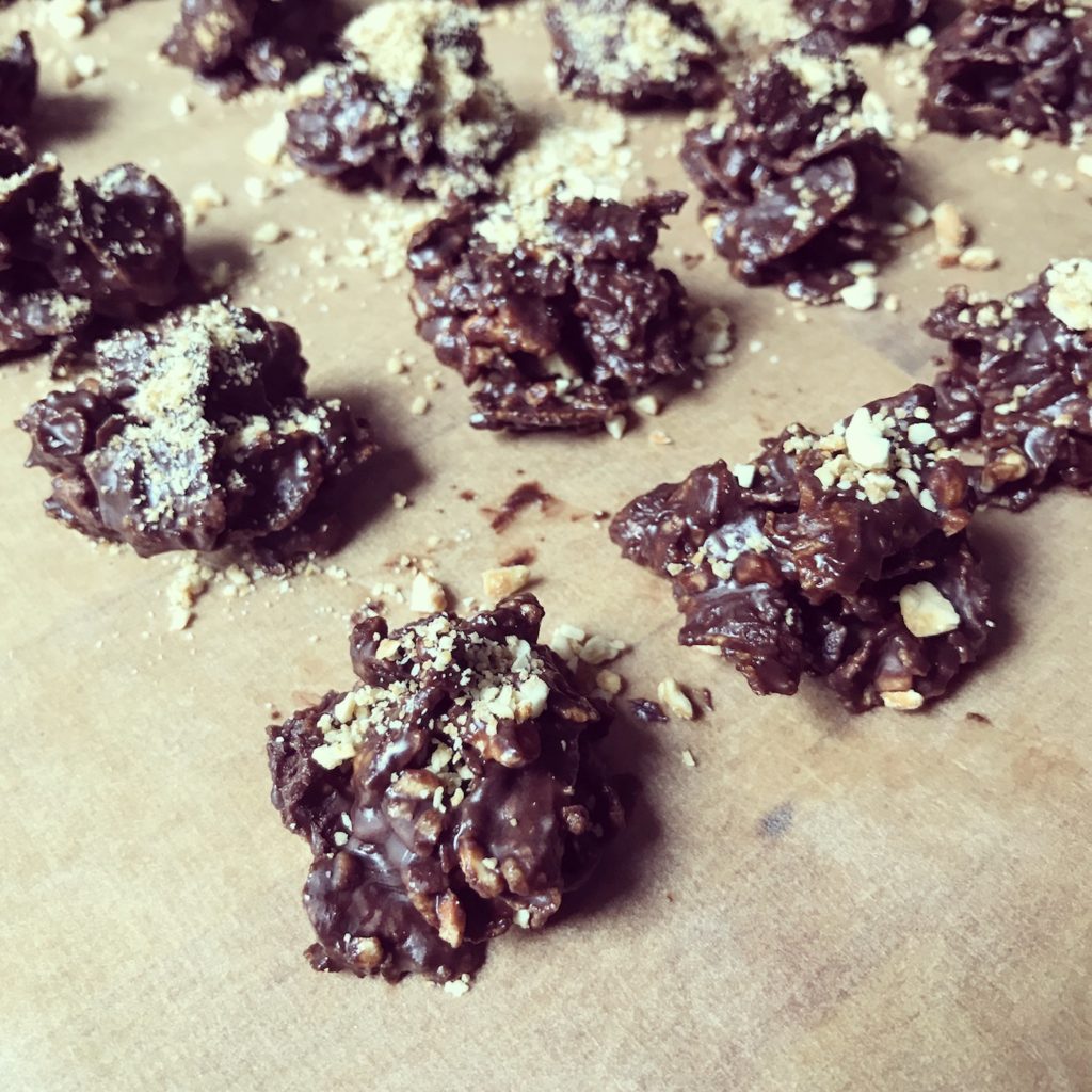 … Aime aussi la simplicité, rapidité, efficacité, et les roses des sables aux cacahuètes