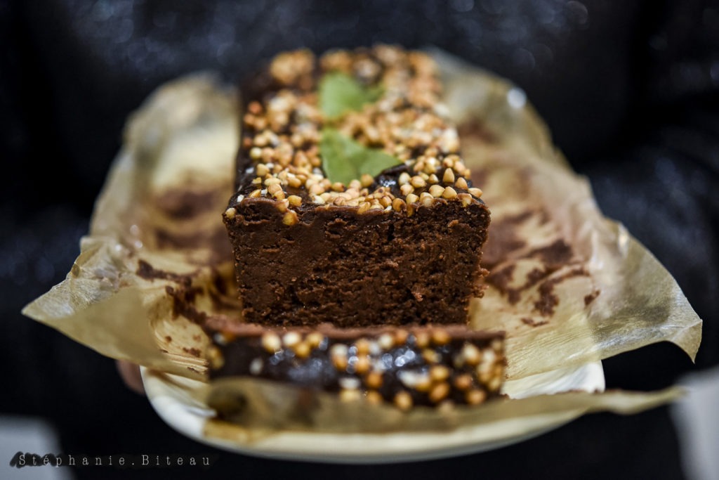 … Aime la marquise de Désirée, chocolat, châtaignes et… laurier !